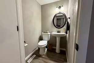 2532 W Memorial Dr, Janesville, WI 53548 - Photo 4