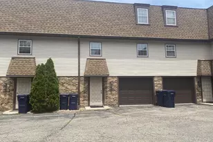 2532 W Memorial Dr, Janesville, WI 53548 - Photo 1