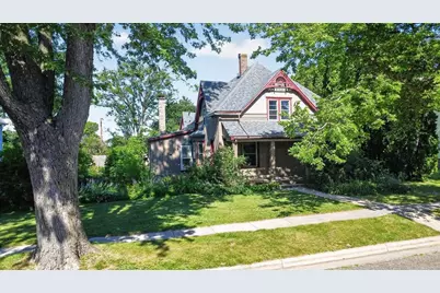 212 S 5th Street, Mount Horeb, WI 53572 - Photo 12