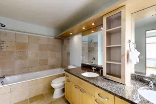309 W Washington Ave, Madison, WI 53703 - Photo 24