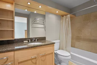 309 W Washington Avenue #601, Madison, WI 53703 - Photo 28