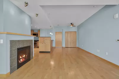 309 W Washington Avenue #601, Madison, WI 53703 - Photo 8