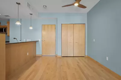 309 W Washington Avenue #601, Madison, WI 53703 - Photo 12