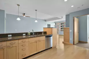 309 W Washington Ave, Madison, WI 53703 - Photo 18