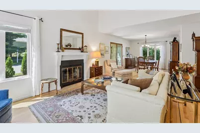 2 Oak Creek Trail, Madison, WI 53717 - Photo 6