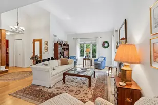 2 Oak Creek Trail, Madison, WI 53717 - Photo 4