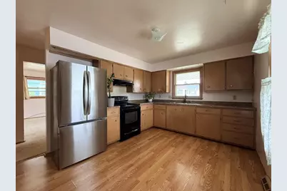 1805 Elm Avenue, Sheboygan, WI 53081 - Photo 10