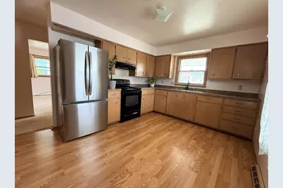 1805 Elm Avenue, Sheboygan, WI 53081 - Photo 10