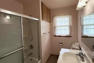 1805 Elm Ave, Sheboygan, WI 53081 - Photo 6