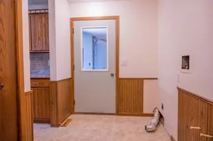 506 N Brooklyn Ave, Elroy, WI 53929 - Photo 20