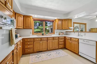 W8560 Hemlock Road, Beaver Dam, WI 53916 - Photo 10