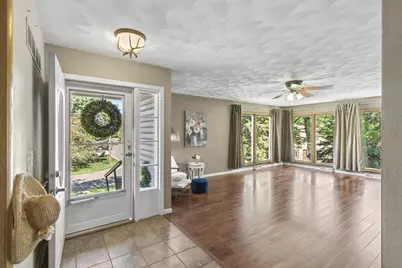 521 Wells Street, Rio, WI 53960 - Photo 8