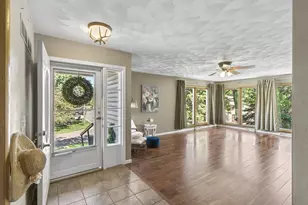 521 Wells St, Rio, WI 53960 - Photo 8