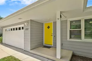 2727 Florann Dr, Fitchburg, WI 53711 - Photo 4