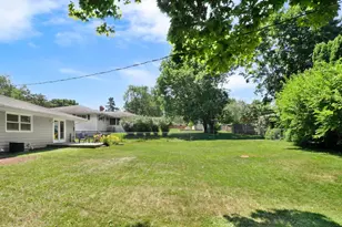 2727 Florann Dr, Fitchburg, WI 53711 - Photo 8