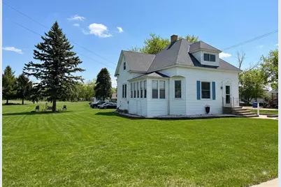 129 W Beloit Street, Darien, WI 53117 - Photo 14