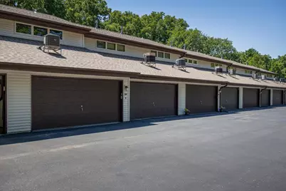 259 Ba Wood Lane, Janesville, WI 53545 - Photo 8