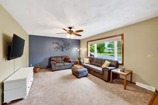 710 Olympic St, Sun Prairie, WI 53590 - Photo 4