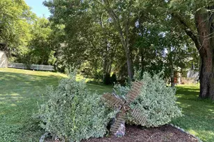 4258 Pleasant Hill Rd, Richfield, WI 53076 - Photo 28