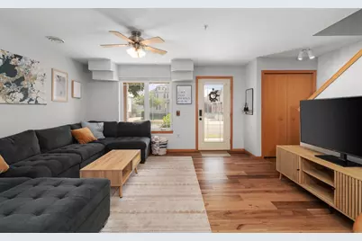 3902 Maple Grove Drive #6, Madison, WI 53719 - Photo 2