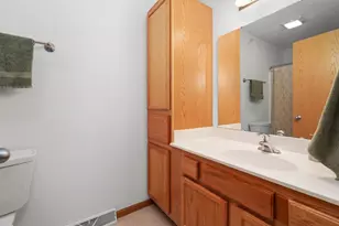 3902 Maple Grove Dr, Madison, WI 53719 - Photo 22