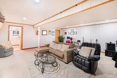 2502 North Wuthering Hills Drive, Janesville, WI 53546 - Photo 26