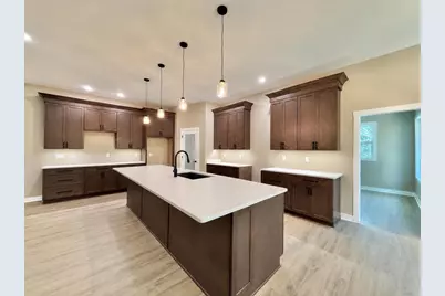 3762 White Pine Drive, Janesville, WI 53545 - Photo 4