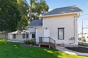 409 S 4th St, Stoughton, WI 53589 - Photo 54