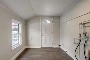 409 S 4th St, Stoughton, WI 53589 - Photo 30