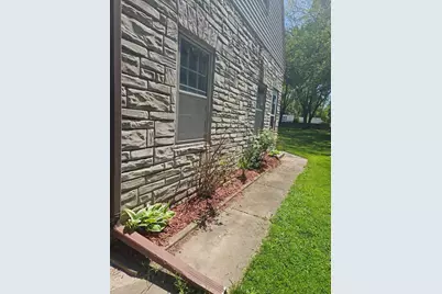 1332 Emilie Street, Green Bay, WI 54307 - Photo 2