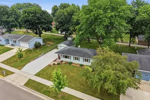 406 E Verleen Ave, Waunakee, WI 53597 - Photo 30