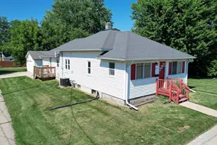 607 W Jackson St, Tomah, WI 54660 - Photo 1