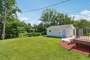 712 E Edgewater St, Portage, WI 53901 - Photo 38