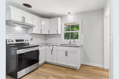 712 E Edgewater Street, Portage, WI 53901 - Photo 14