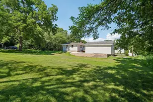 712 E Edgewater St, Portage, WI 53901 - Photo 40