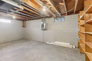 712 E Edgewater St, Portage, WI 53901 - Photo 32