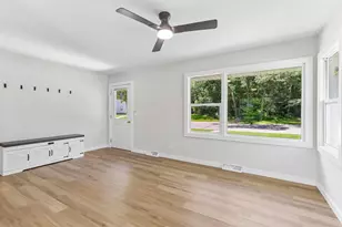 712 E Edgewater St, Portage, WI 53901 - Photo 6