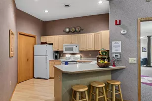 8530 Greenway Blvd, Middleton, WI 53562 - Photo 54
