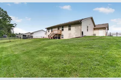 3305 Emerald Drive, Janesville, WI 53546 - Photo 44