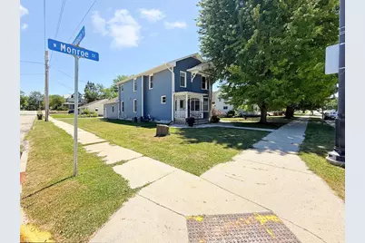 442 N Monroe Street, Waterloo, WI 53594 - Photo 2
