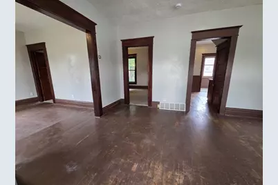 109 W Howard Street, Portage, WI 53901 - Photo 6