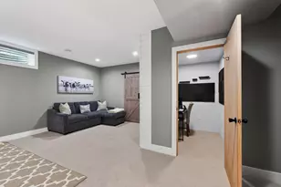 524 N Sherman Ave, Madison, WI 53704 - Photo 42