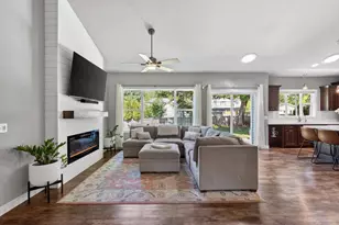 524 N Sherman Ave, Madison, WI 53704 - Photo 4