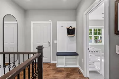 524 N Sherman Avenue, Madison, WI 53704 - Photo 6