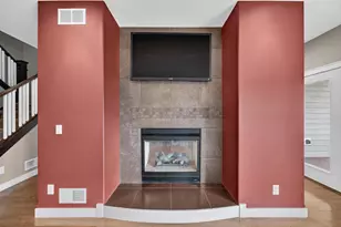 818 Pine Hill Dr, Madison, WI 53593 - Photo 8