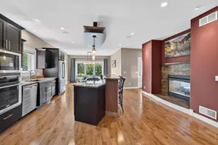 818 Pine Hill Dr, Madison, WI 53593 - Photo 12