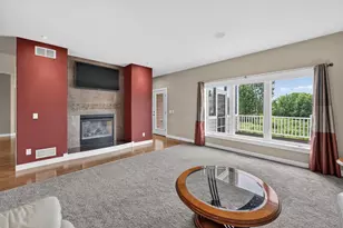 818 Pine Hill Dr, Madison, WI 53593 - Photo 8