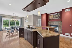 818 Pine Hill Dr, Madison, WI 53593 - Photo 12