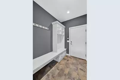 818 Pine Hill Drive, Madison, WI 53593 - Photo 24