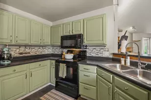 3134 Dorchester Way, Madison, WI 53719 - Photo 6
